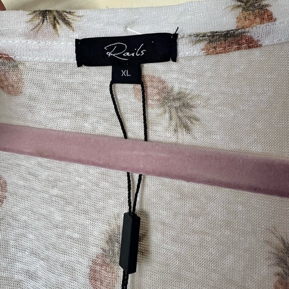 Rails CARA PRINTED TEE WHITE PINAS Size XL Brand New - Picture 8 of 14